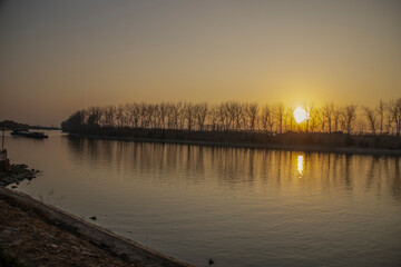 Sunset, dusk, river, transportation, scenery, scenery, background, illustration