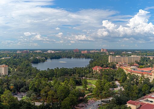 February 2022 brought breathtaking drone shots of Apopka and Altamonte Springs, Florida, ideal for showcasing real estate and landscapes
