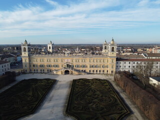 Veduta aerea del Palazzo Ducale di Colorno a Parma e dei suoi giardini, noto anche come Reggia di Colorno, è un edificio nel territorio di Colorno (provincia di Parma), Emilia Romagna, Italia