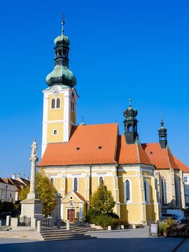 Church of Saint Emeric with Maria column The medieval town Koszeg in Western Transdanubia close to the Austrian border. Eastern Europe, Hungary.