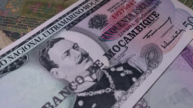 old banknote 50 escudos 1970 mozambique.