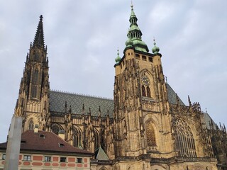 Panoramic Side View of St. Vitus Cathedral Showcasing Its Stunning Gothic Architecture