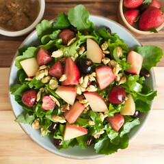 salad with cheese and tomatoes