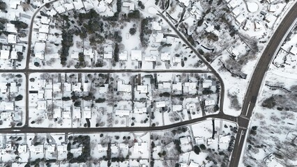 Naklejka premium Aerial view of Kitchener, Ontario, covered in snow during winter