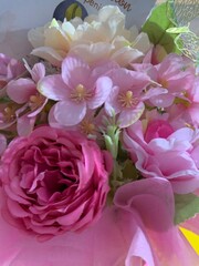 Picture of red and pink rose petals blooming, beautiful flower and authentic fragrance for wedding or valentine colorful bouquet, selective focus.