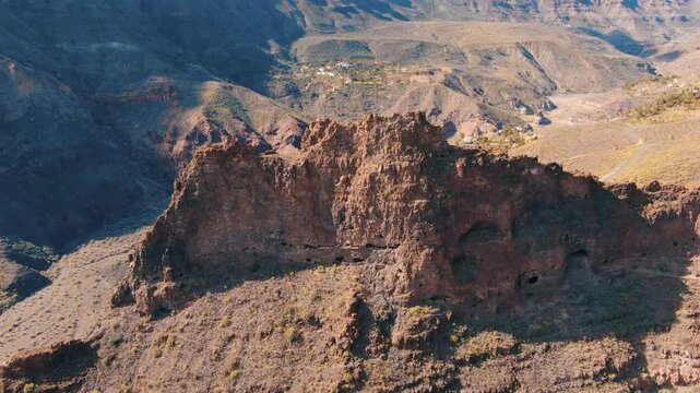 Ansite from Above: Nature and History in Santa Luc&iacute;a de Tirajana, Gran Canaria, Spain