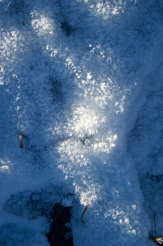 Snow patterns on the snow