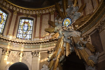 Décor baroque de l'église Saint-Roch à Paris. France