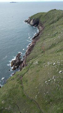 Ilha Praia Lagoinha do Leste Para&iacute;so Floripa Parque Florian&oacute;polis Santa Catarina Brazil Corrida Trilha Natureza Areia Mar Vegeta&ccedil;&atilde;o Aventura Esporte Turismo Sol Cen&aacute;rio Caminhada Explora&ccedil;&atilde;o Adrenalina
