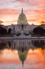 Obraz premium capitol building during sunrise - Washington DC United States