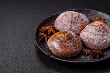 Delicious round freshly baked cinnamon flavored cookies