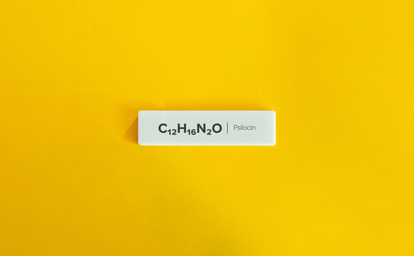 Psilocin (C₁₂H₁₆N₂O) Banner.