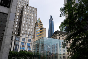 apple store in downtown New York City 