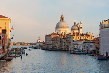 Fototapeta premium Basilica di Santa Maria della Salute on the Grand Canal