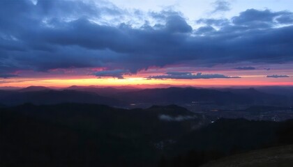 Obraz premium sunset-from-karakate-over-the-mountains-of-gipuzko