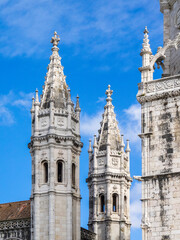 Fototapeta premium Portugal, Lisbon. The Jeronimos Monastery (Mosteiro dos Jeronimos) from the Praca do Imperio, Belem District.
