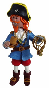 Capit&aacute;n pirata con joyas. Plastilina.