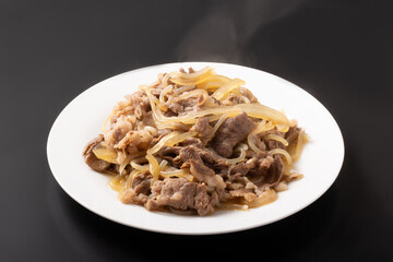 牛皿（こんにゃく入り）