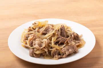 牛皿（こんにゃく入り）