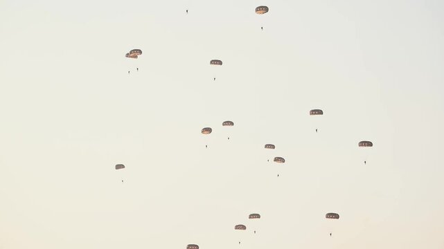 A thrilling moment as paratroopers drop during the UAE&rsquo;s military showcase