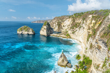 Obraz premium Awesome view of Diamond Beach at Nusa Penida, Indonesia