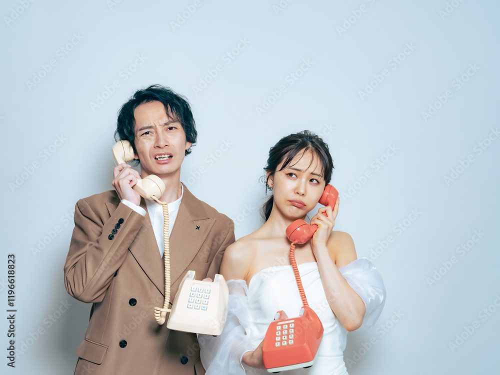 Poster 電話、がっかり、ウェディング、ブライダル、婚活、結婚、結婚式、落ち込む、予約、悩む、困る、トラブル、問題、問い合わせ、サポート、カップル、男性、女性、新郎、新婦、夫婦、新婚、考える、悩み、疑問、心配、不安、不満、憂うつ、残念、ストレス、イライラ、疲労、失敗、後悔、式場、披露宴、忙しい、ジミ婚、地味婚、スマ婚、コピースペース、日本人、受付、通話、プラン、ネガティブ、マリッジブルー、怒る、人物