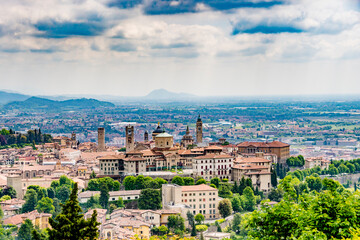 Obraz premium Bergamo Old Town cloudy mist panorama
