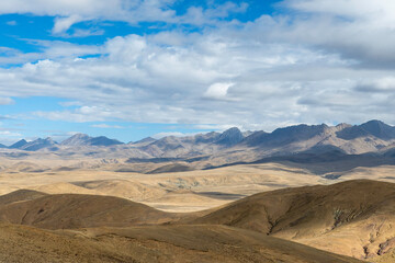 malerische Hochebene in Tibet