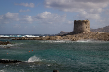 Voyage en Sardaigne Italie cote mer falaise grotte ruine industrielle tour paysage