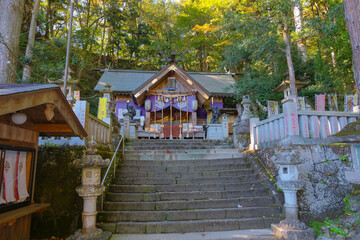群馬県甘楽郡 秋の妙義山、中之嶽神社の境内社、甲子大国神社 鳥居