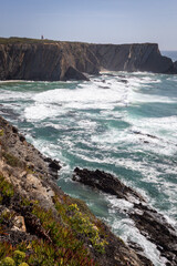 Crique et plage paradisiaque au Portugal atlantique