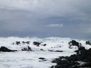 Obraz premium Beautiful view of stormy sky over Sao Miguel island coast.
