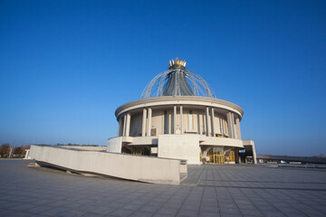 Świątynia katolicka w Toruniu, Polska,   Catholic temple in Toruń, Poland © 123108 Aneta