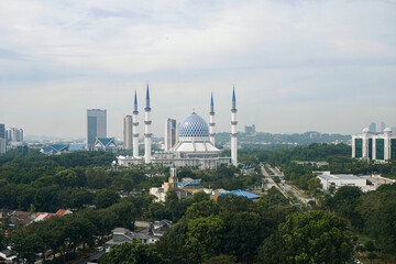 Obraz premium Masjid Sultan Salahuddin Abdul Aziz Shah, Shah Alam, Selangor, Malaysia