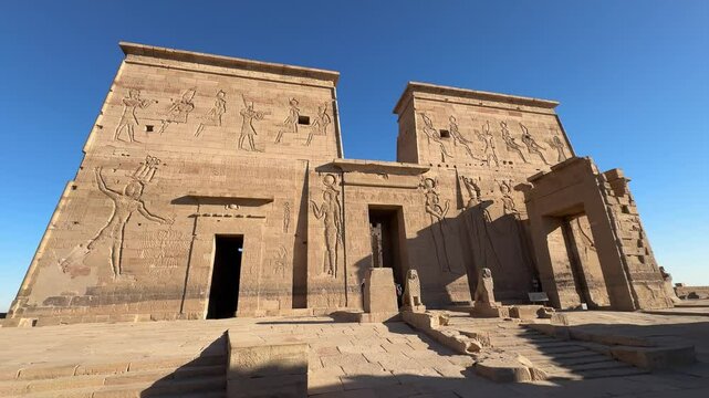 The Philae Temple is located on an island and was built in honor of Isis, goddess of love, in the Aswan Low Dam reservoir, with small boats to go to the temple.