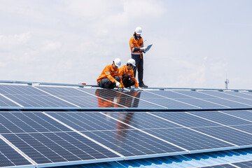 Professional Engineer Service Solar Panel. Worker Maintenance Cleaning Replacing Solar Panel.