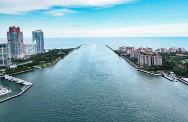 Naklejka premium Miami Beach, South Beach, Florida, USA. Drone aerial view of Miami Beach, Florida. Miami Beach in Florida with luxury apartments and waterway.