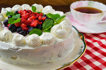 メキシコのスイーツ   パステル・デ・トレス・レチェス(3種のミルクのケーキ)  Mexican sweets Pastel de Tres Leches ( Mexican Tres Leches Cake,Tres Leches Cake,Three Milk Cake, 3 Milk Cake) 