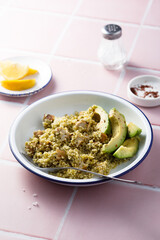 Couscous with chicken and avocado