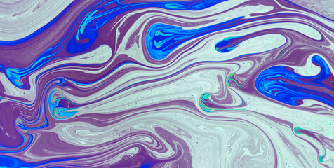 Naklejka premium Free-Flowing Colors in Liquid Art with an Ethereal Touch
