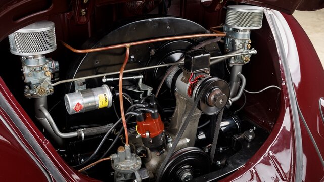 Phoenix, AZ, USA
January 14, 2024
1950 Volkswagen Beetle Split-Window Deluxe Sedan