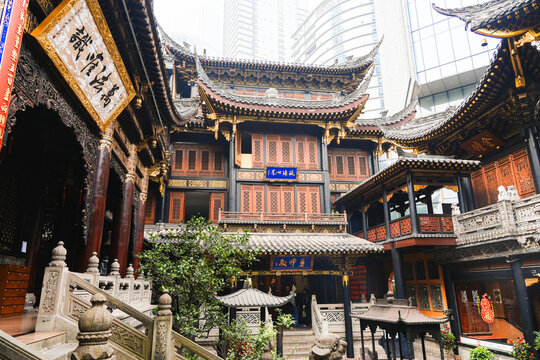Chongqing Luohan Temple