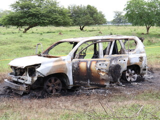 vehículo incinerado