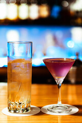 カクテル　バー　デート