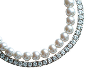 Obraz premium Elegant pearl and diamond necklace displayed on a white background showcasing luxury and craftsmanship in jewelry design