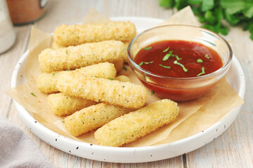 Mozarella sticks with barbeque sauce