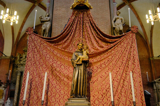Basilica of Saint Anthony of Padua. Saint Anthony with infant  Jesus in arms. Wooden sculpture.  Padua. Italy.