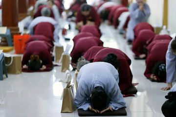 Thien Quang buddhist pagoda. Worshipers at buddhist ceremony.  Tan Chau. Vietnam.