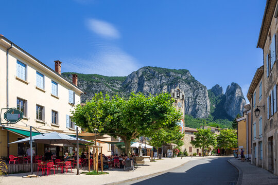 Saou, in the Dr&ocirc;me department, southeastern France, door of Provence. The town offers traditional architecture with its narrow medieval streets and houses under synclinal of Sao&ucirc; mountain.