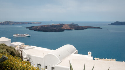 Obraz premium Views from the island of Santorini in Greece